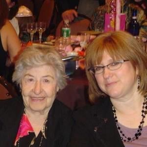 Meet your Posher, Sharon